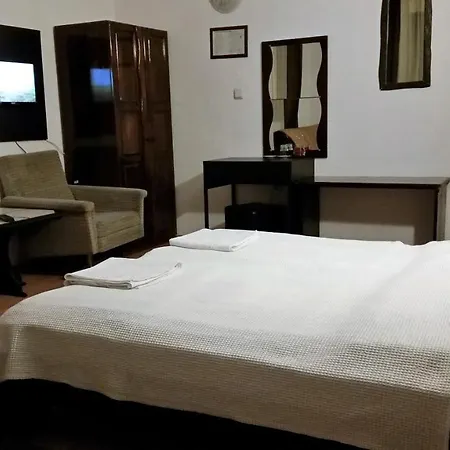 Elit Konukevi 2*